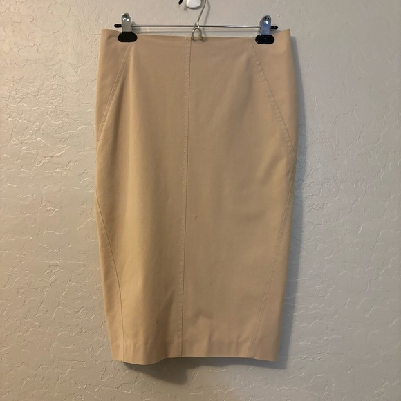 Brunello Cucinelli Tan Pencil Skirt Office Careerwear Below Knee Length Size 4 - Picture 5 of 11